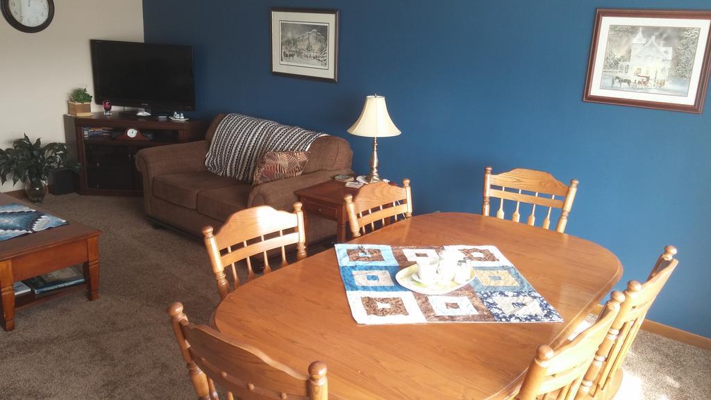 Trillium Bed & Breakfast Niagara Bagian luar foto