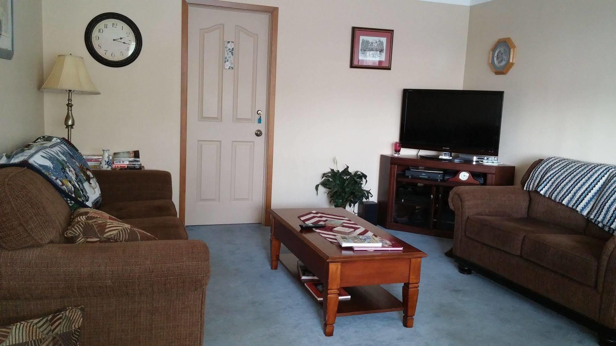 Trillium Bed & Breakfast Niagara Bagian luar foto