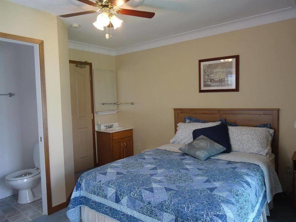 Trillium Bed & Breakfast Niagara Bagian luar foto